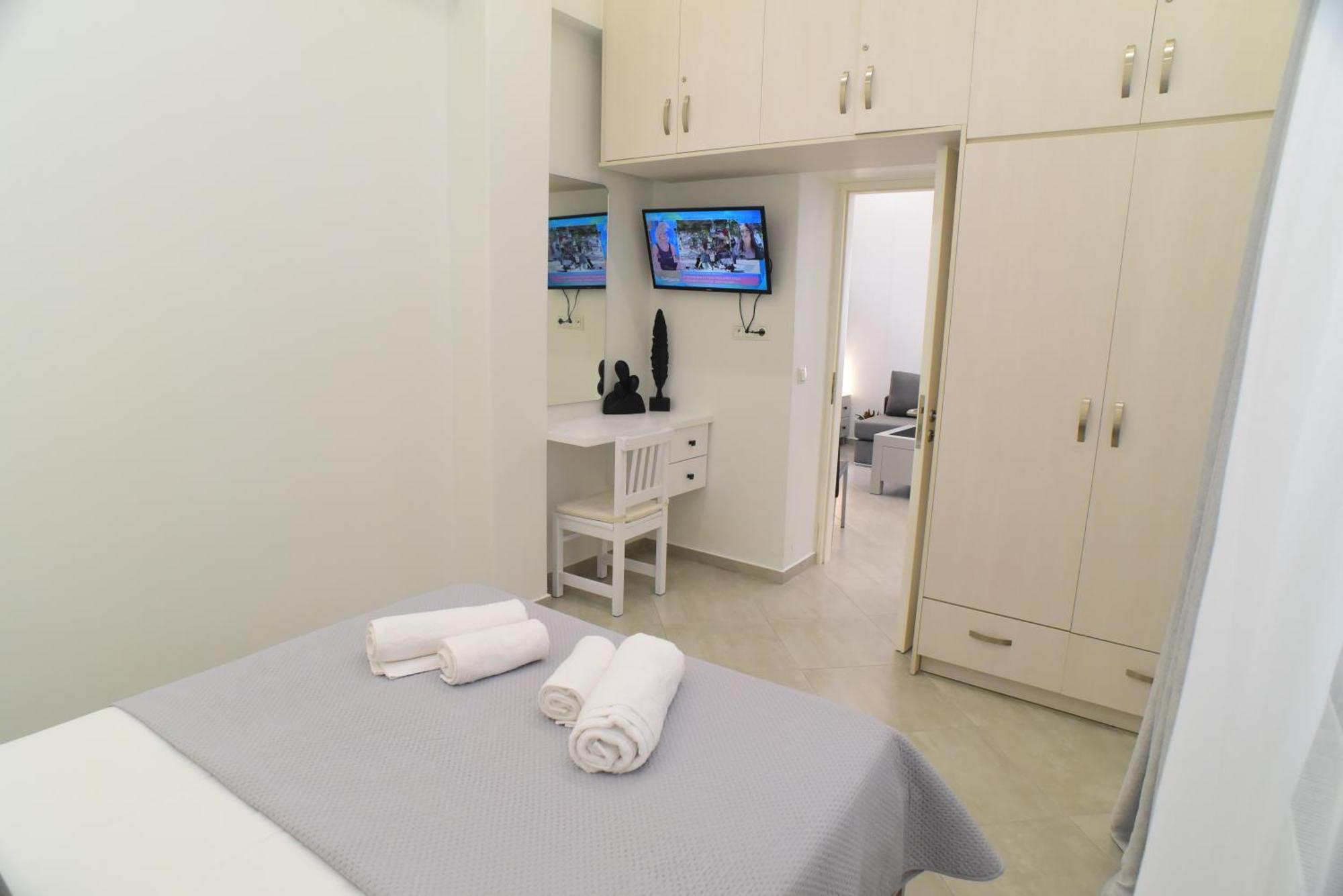 Apartment In The Centre For 4 People Naxos City Екстер'єр фото
