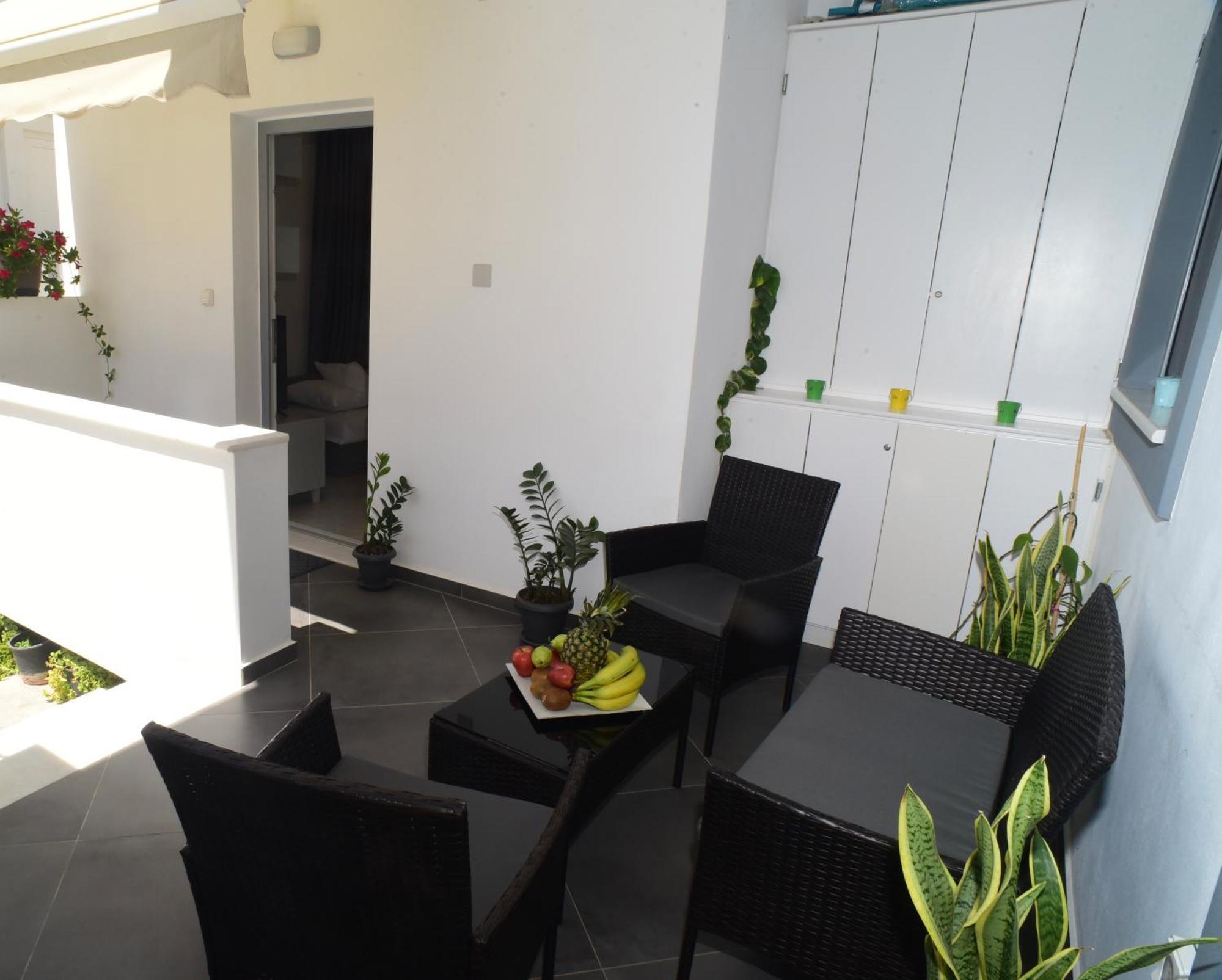 Apartment In The Centre For 4 People Naxos City Екстер'єр фото